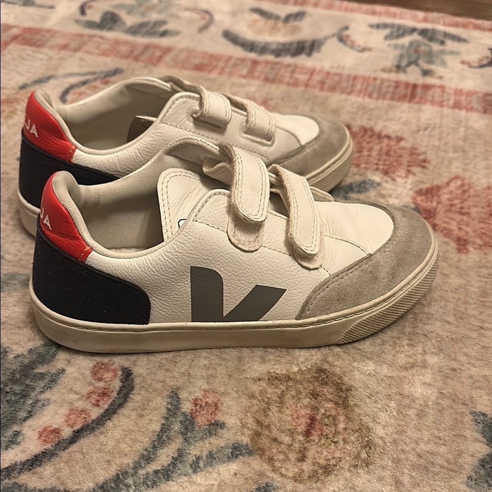 Kids size 3 Veja White and Gray Velcro Sneakers Retro-Inspired Design
